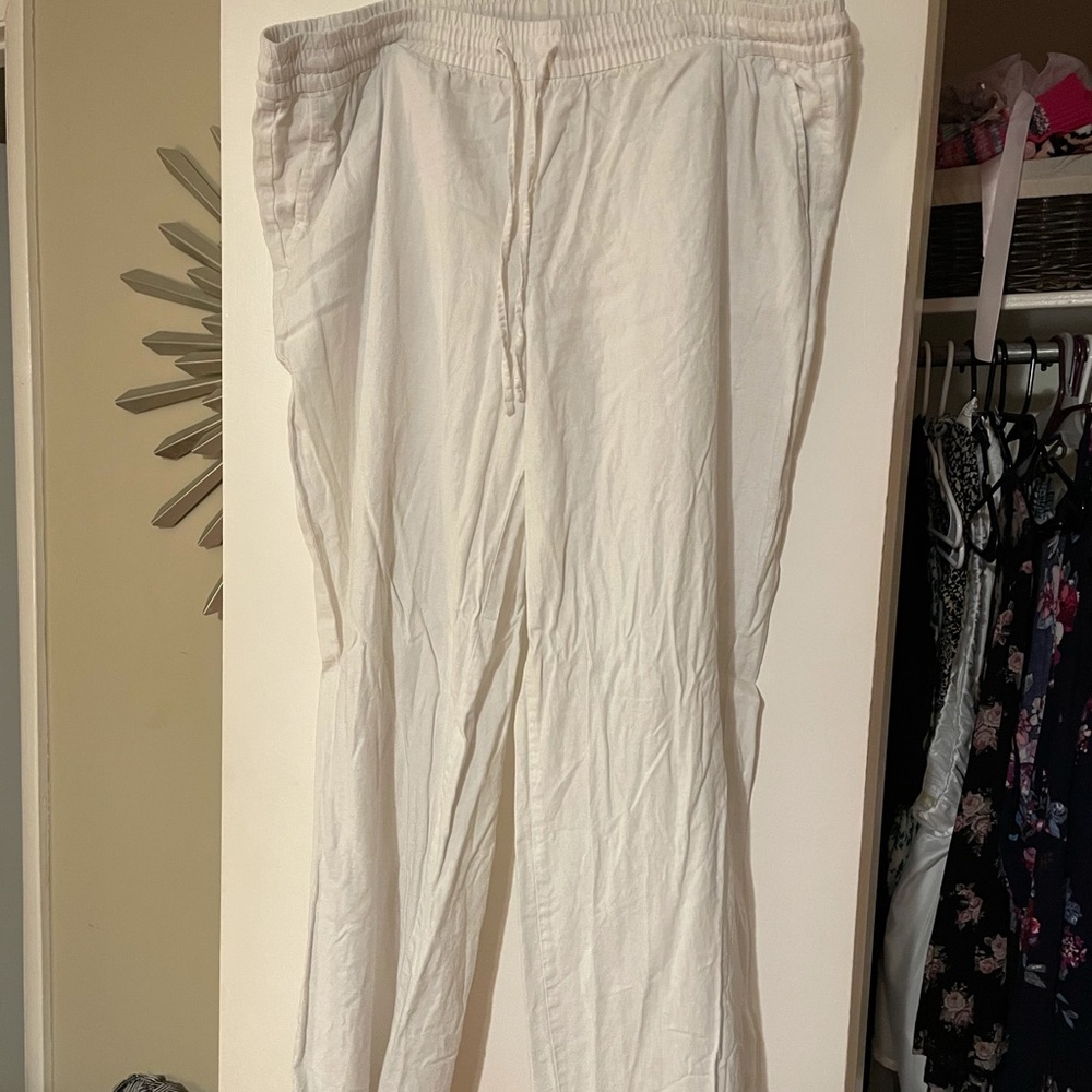 White linen pants